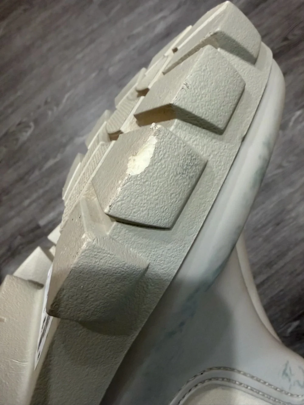 Jeffrey Campbell Play Pleu Rain Boot Cream Platform Chelsea Lug Sole